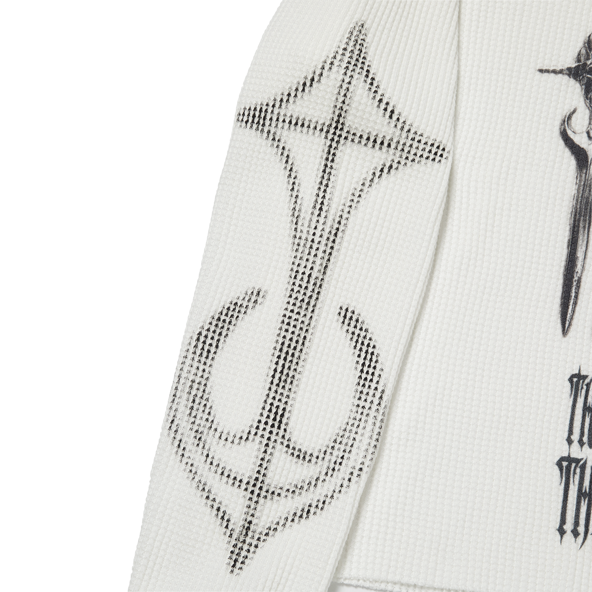 ARMED ARMOR LONGSLEEVE TEE
