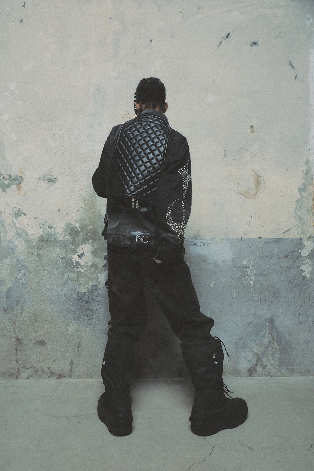 STUDED KNEE CARPENTER PANTS