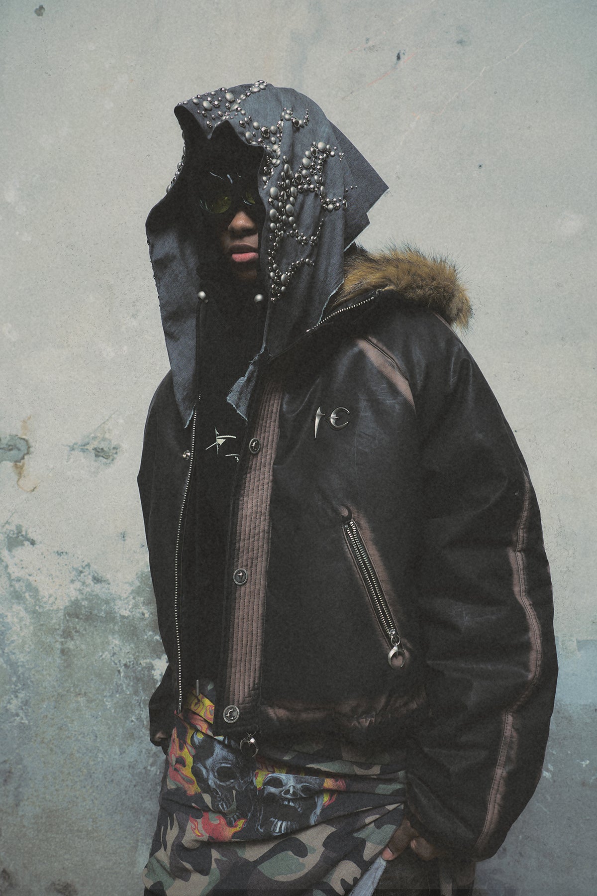THREE RIDING SKULL FUR HOODED JACKET