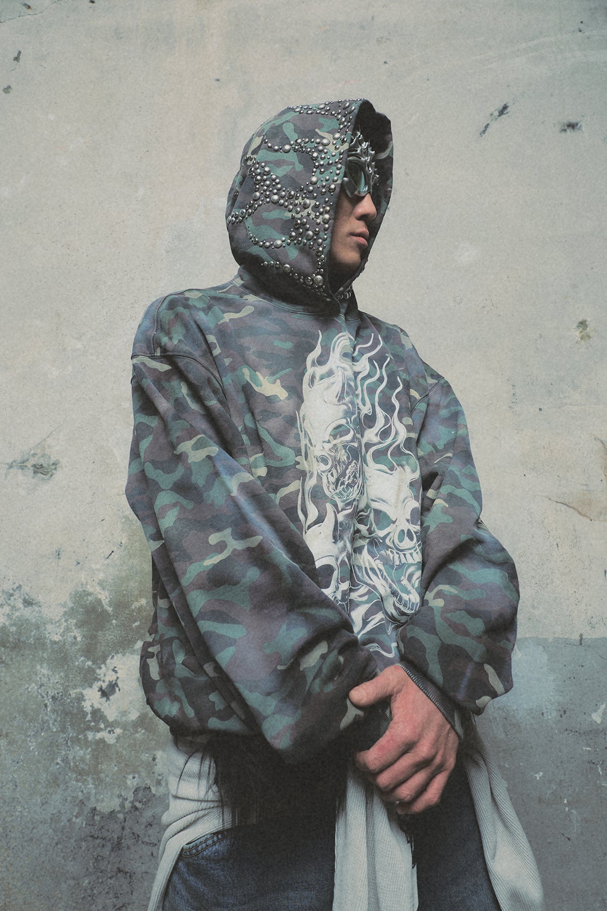 HOTHEADED RIDING SKULL HOODIE