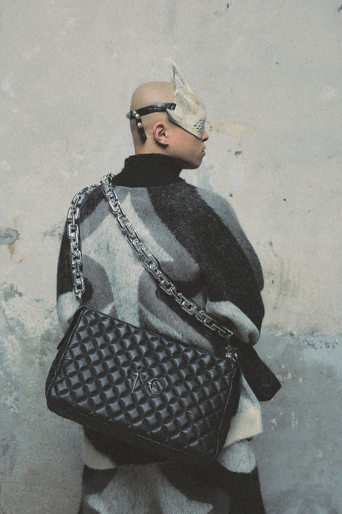 TC QUILTING BIG CHAIN BAG