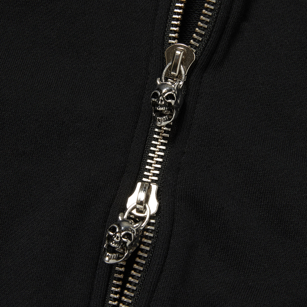 ARMED ZIP UP HOODIE