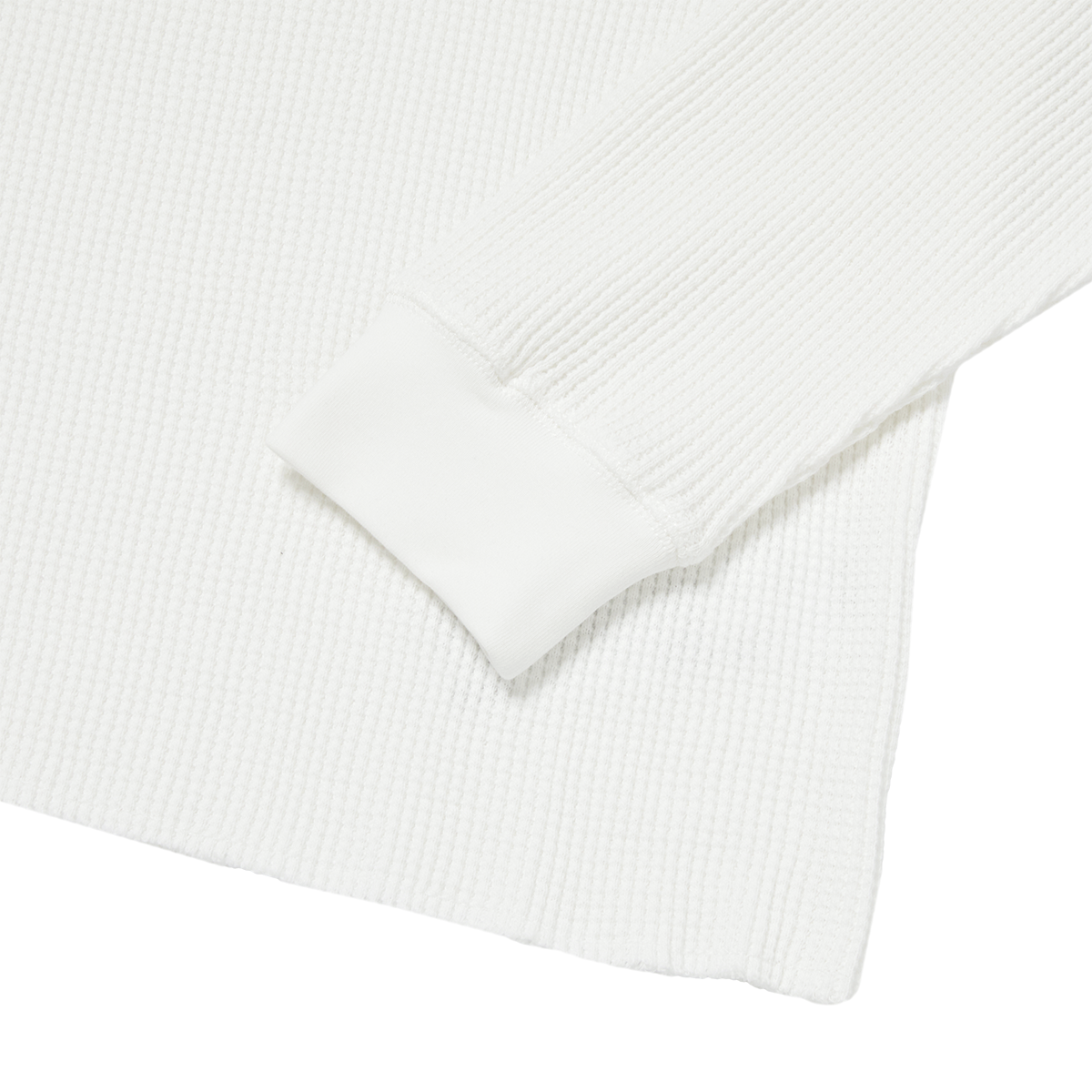 TANTALUM CAT LONGSLEEVE