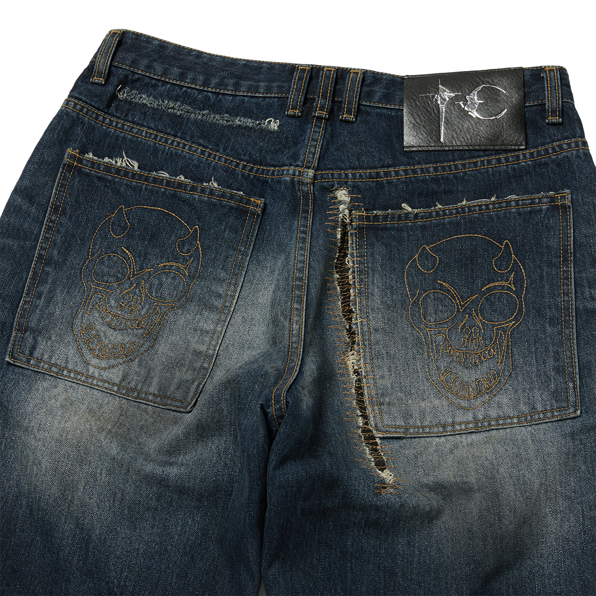 SKULL STITCH RIPPED DENIM PANTS